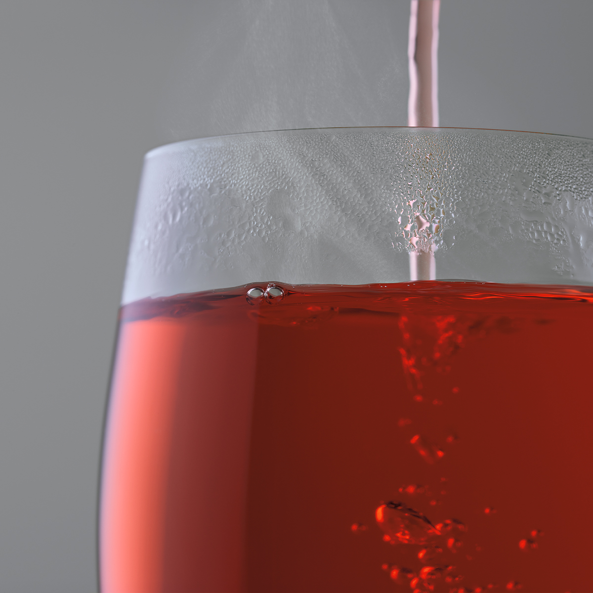 Wild Berries Avoury aufgebr&uuml;hter Tee in Glas
